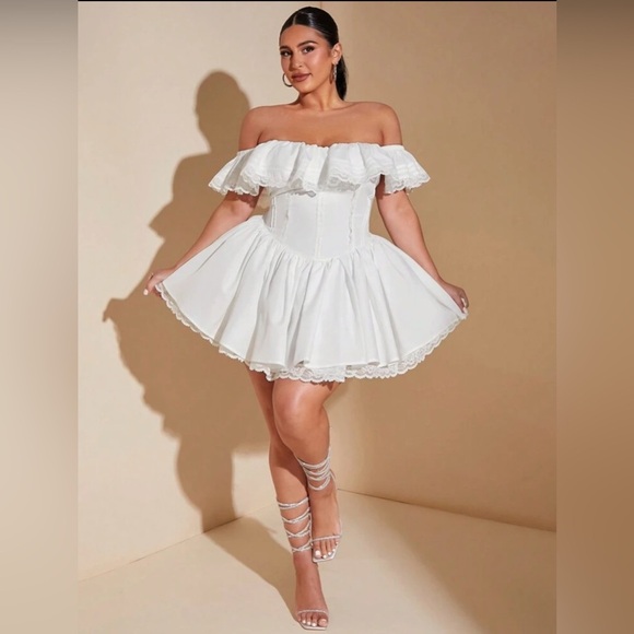 NEW White Off The Shoulder Ruffle Dress Size 3X - Picture 2 of 7